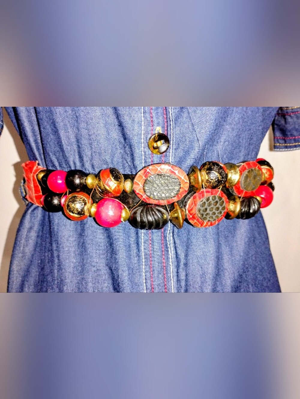 VINTAGE BEADED BELT
